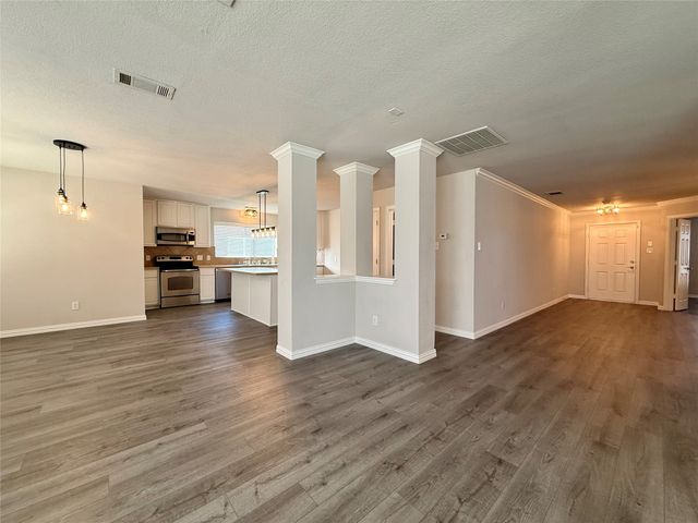 1728 Flamingo Drive, Little Elm, TX 75068