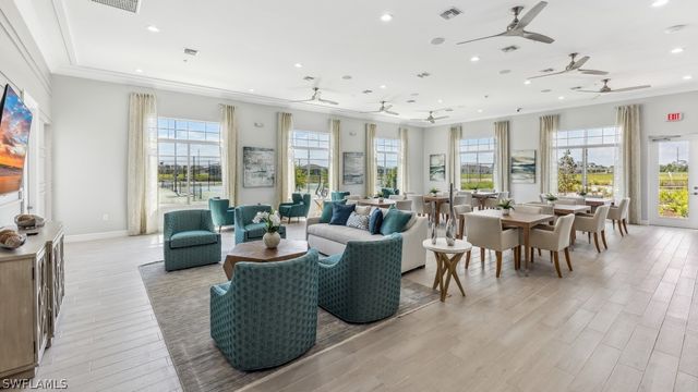 16525 BLUE CORAL LN, North Fort Myers, FL 33903