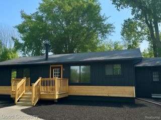 3121 Hessen Road, Casco, MI 48064