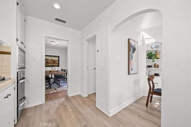 11155 Hortense Street, Toluca Lake, CA 91602