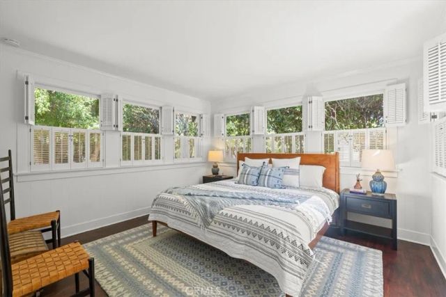 11155 Hortense Street, Toluca Lake, CA 91602