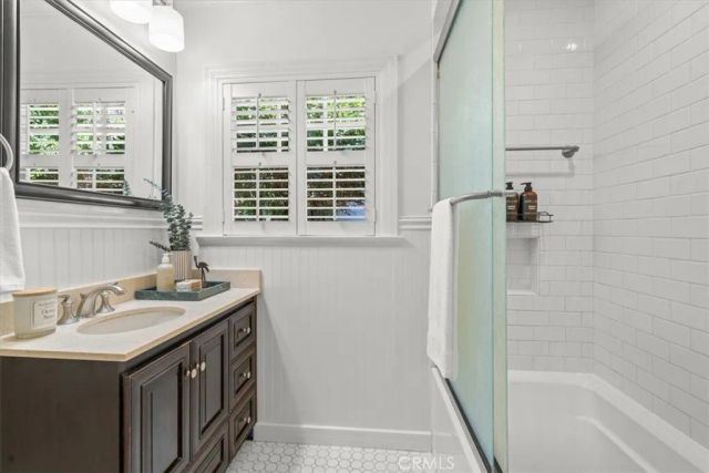 11155 Hortense Street, Toluca Lake, CA 91602
