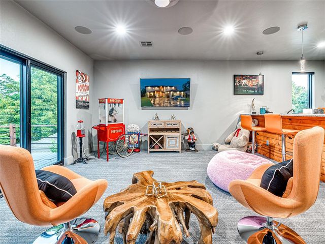 2824 Guilford Lane, Oklahoma City, OK 73120