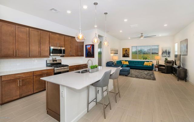 16979 W ALAMEDA Road, Surprise, AZ 85387