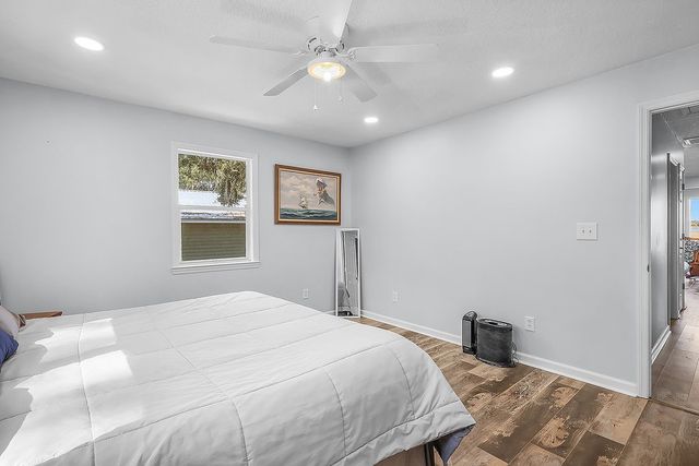 1090 Goldfinch Loop NE, Townsend, GA 31331