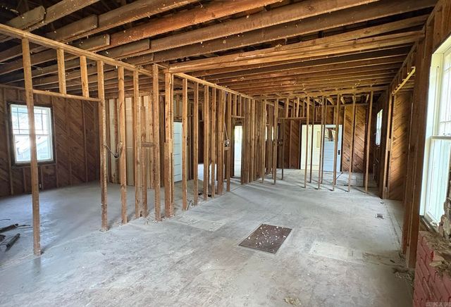 816 N Monroe Street, Little Rock, AR 72205