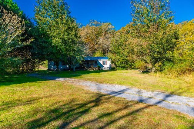 1241 Back Penn Road, Summerville, GA 30747