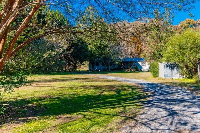 1241 Back Penn Road, Summerville, GA 30747