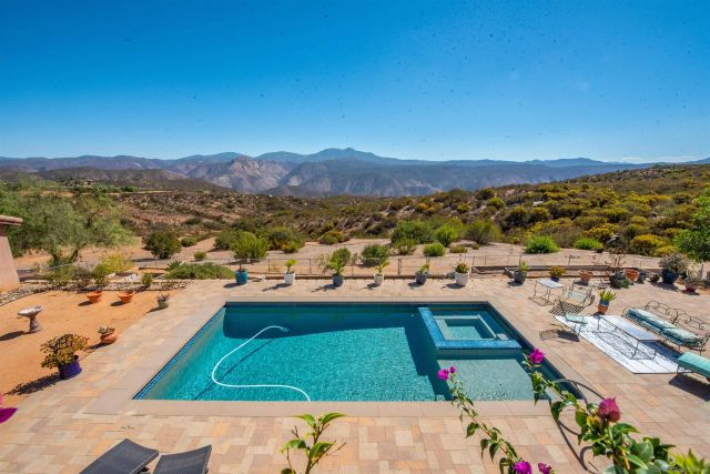 14909 Four Corners, Ramona, CA 92065