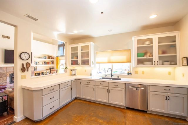 14909 Four Corners, Ramona, CA 92065