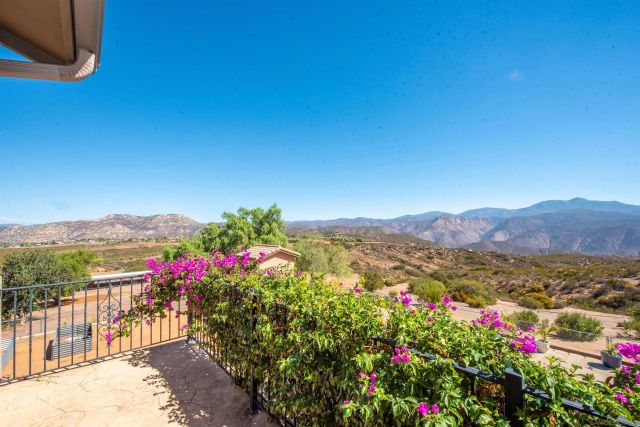 14909 Four Corners, Ramona, CA 92065