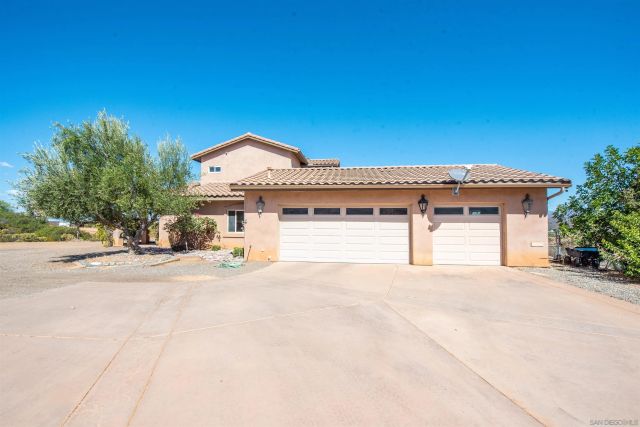 14909 Four Corners, Ramona, CA 92065