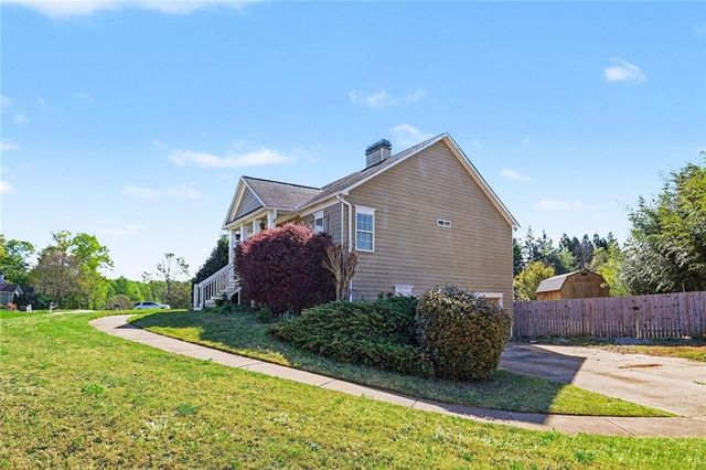 19 Safe Harbor, Dallas, GA 30157