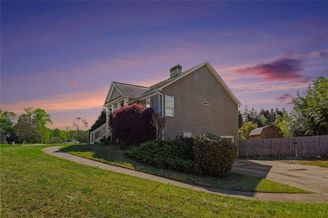 19 Safe Harbor, Dallas, GA 30157