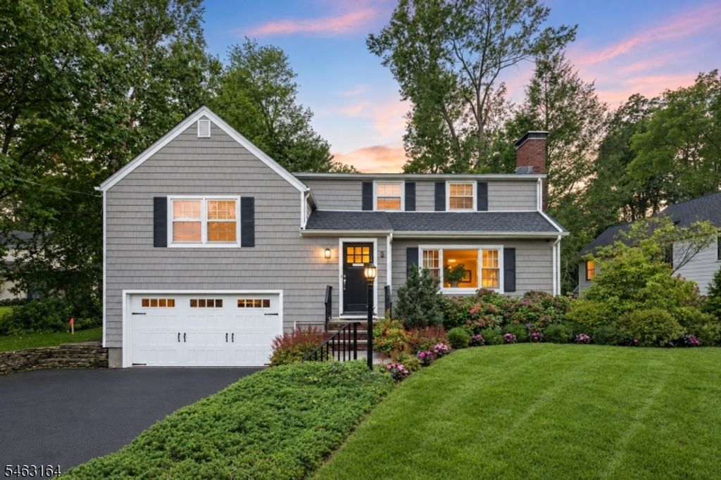 3 Plymouth Rd, Chatham Twp., NJ 07928