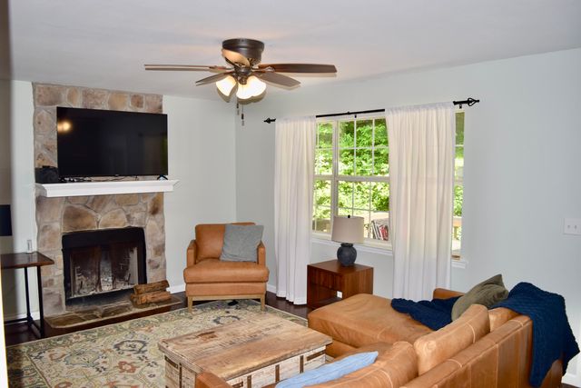 1704 Thatcher Road, Soddy Daisy, TN 37379
