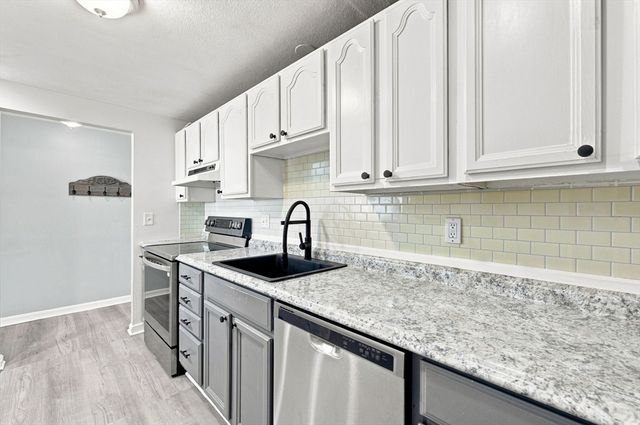 74 Springvale Ave 1, Chelsea, MA 02150