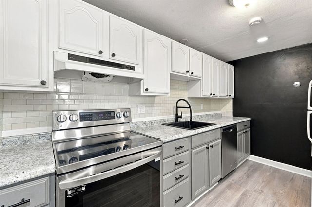 74 Springvale Ave 1, Chelsea, MA 02150