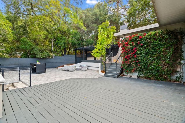 2987 Alexis Drive, Palo Alto, CA 94304