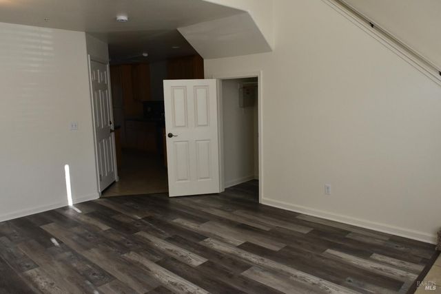 112 Treadway Ct, Cloverdale, CA 95425