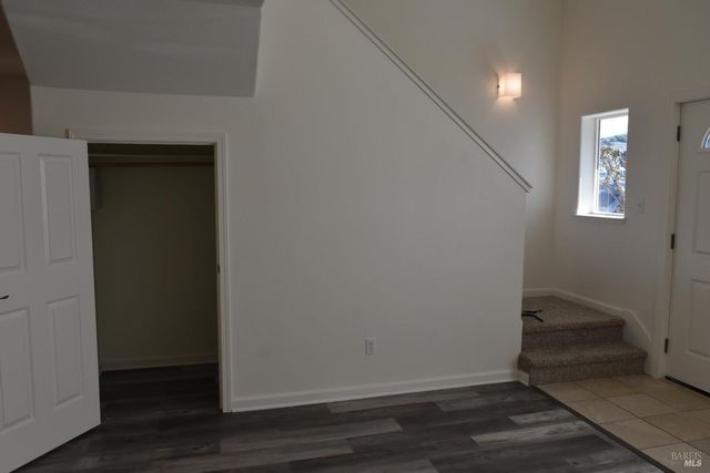 112 Treadway Ct, Cloverdale, CA 95425