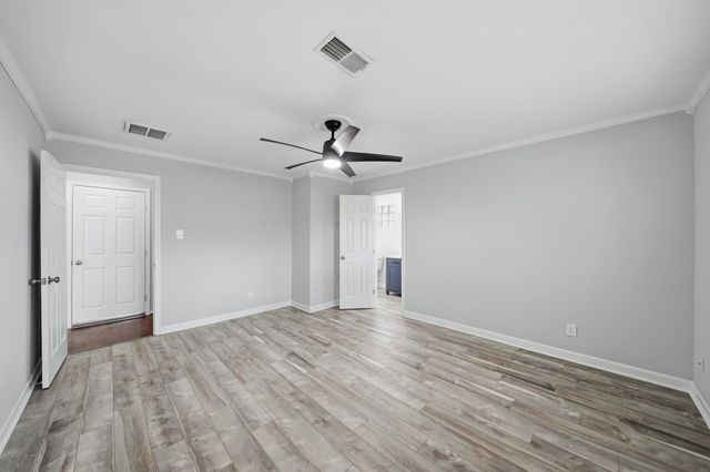 6006 Vicki John Drive, Houston, TX 77096
