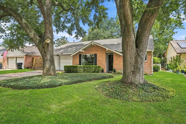 6006 Vicki John Drive, Houston, TX 77096