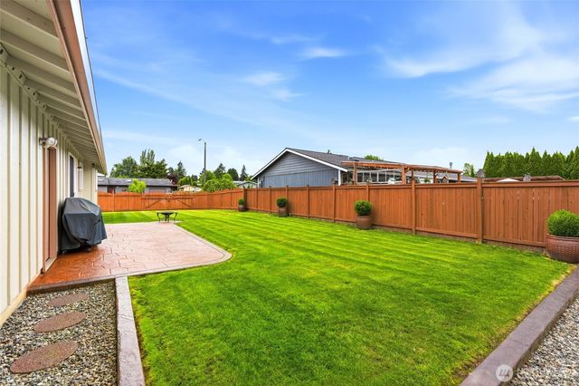 6627 95th Street NE, Marysville, WA 98270