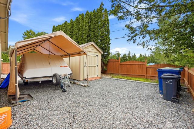 6627 95th Street NE, Marysville, WA 98270