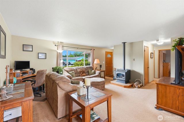 6627 95th Street NE, Marysville, WA 98270