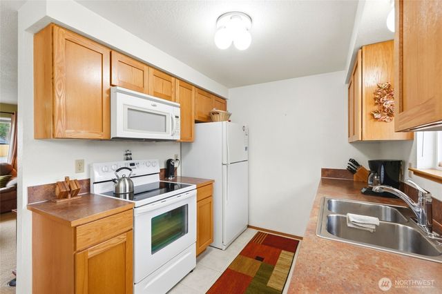 6627 95th Street NE, Marysville, WA 98270