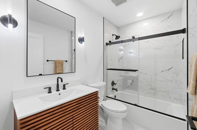 5082 Lake Catalina Drive A, Boca Raton, FL 33496