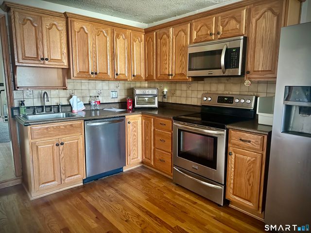 331 West Main Street, Milford, CT 06460