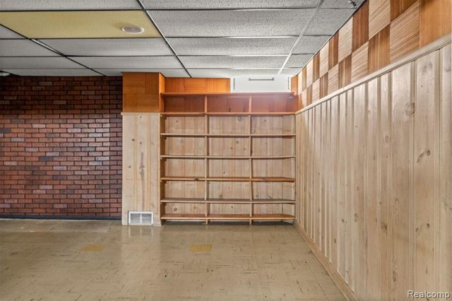 13145 Orchard Road, Southgate, MI 48195