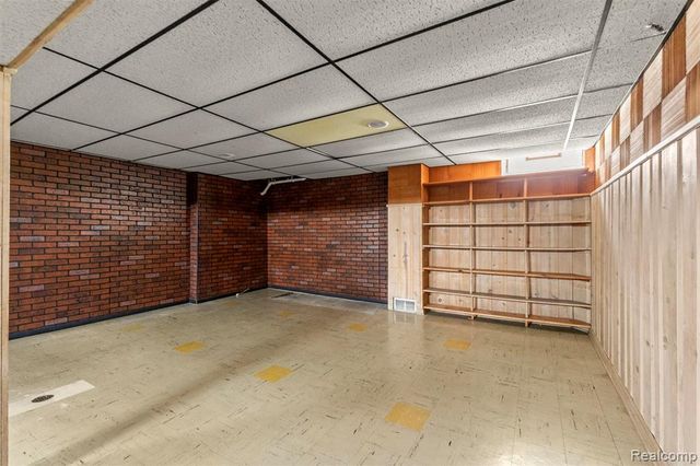 13145 Orchard Road, Southgate, MI 48195