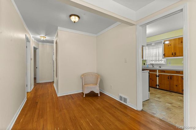 13145 Orchard Road, Southgate, MI 48195