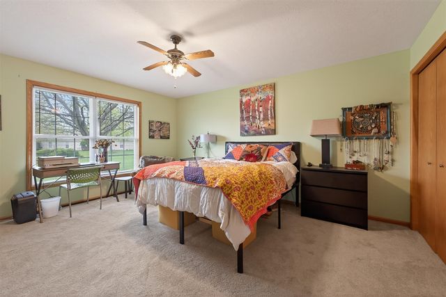 11976 Willow Wood, Holland, MI 49424