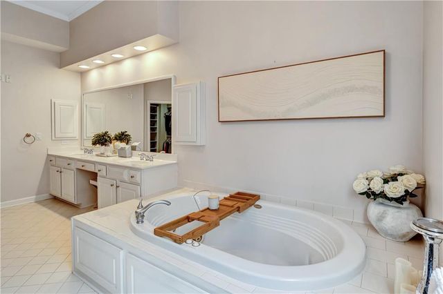 4678 Ivygate Circle, Atlanta, GA 30339