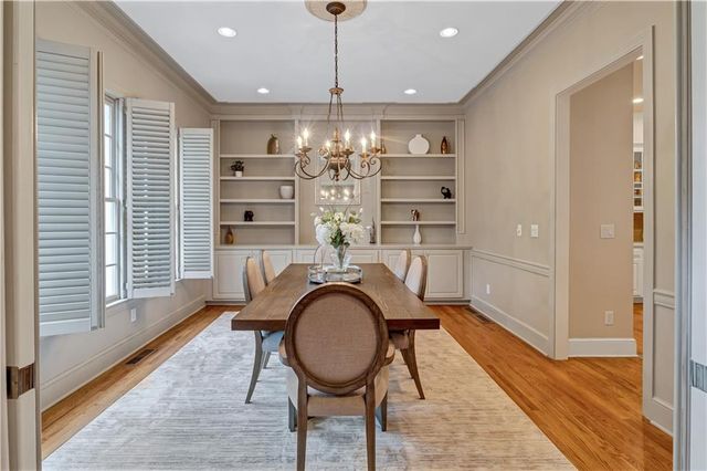 4678 Ivygate Circle, Atlanta, GA 30339