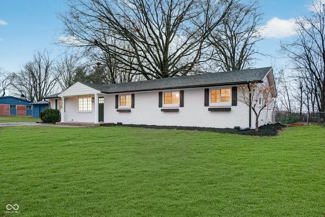 630 Karen Drive, Zionsville, IN 46077