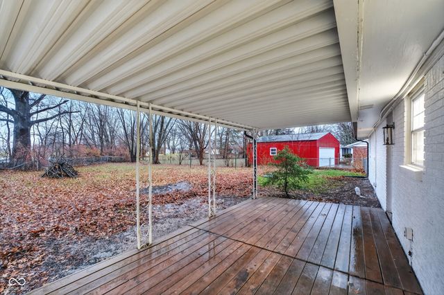 630 Karen Drive, Zionsville, IN 46077