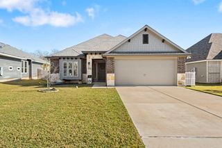 2004 Dumfries Drive, Bryan, TX 77807
