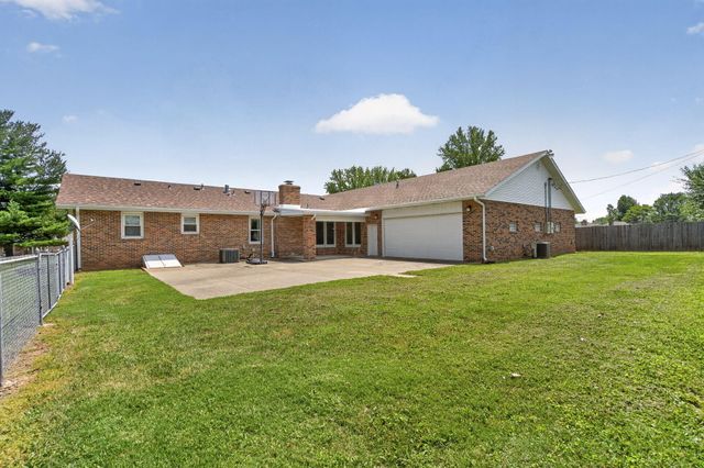421 S Troy Avenue, Springfield, MO 65802