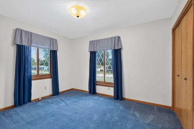 421 S Troy Avenue, Springfield, MO 65802