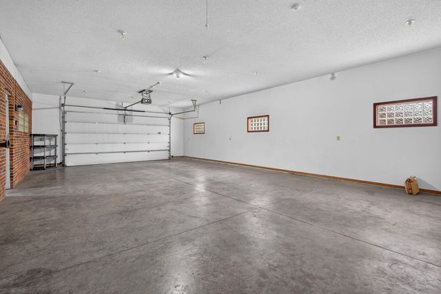 421 S Troy Avenue, Springfield, MO 65802