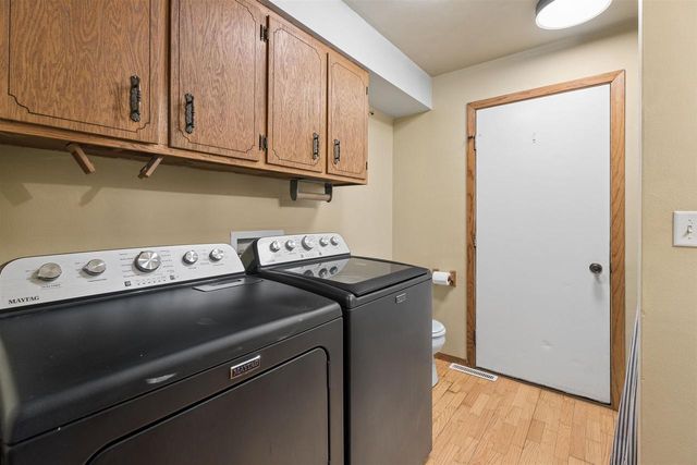 W8269 GRANDVIEW ROAD, Hortonville, WI 54944
