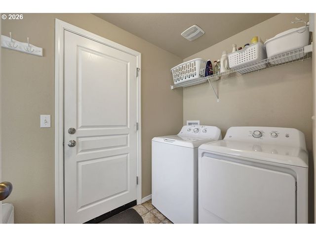 87836 8TH St, Veneta, OR 97487