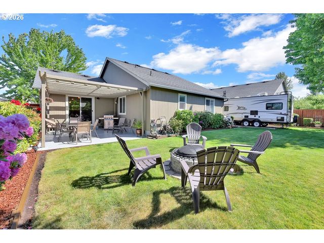 87836 8TH St, Veneta, OR 97487