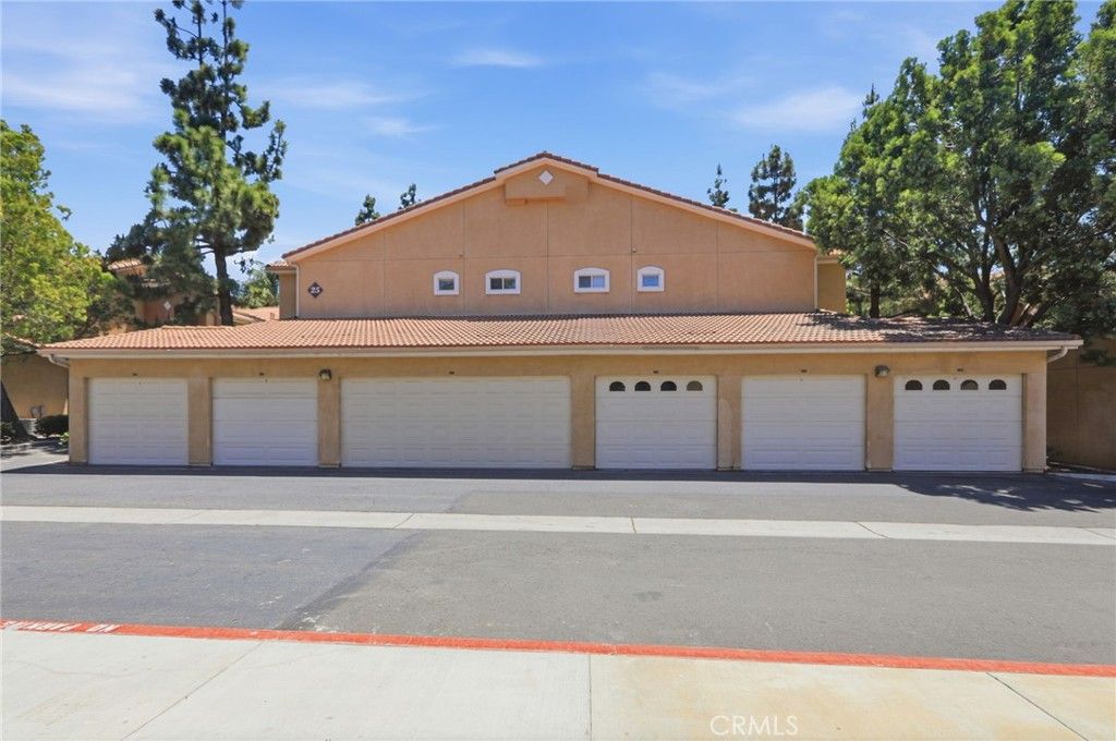 Image 32 of property listing at 24909 Madison, Murrieta, CA 92562