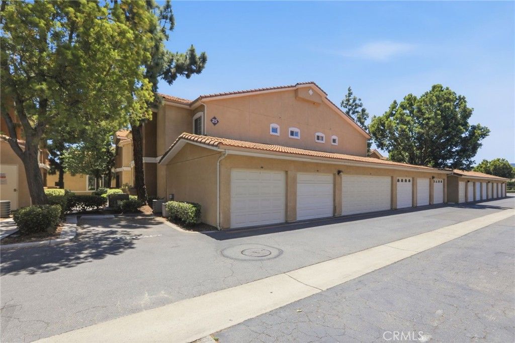 Image 33 of property listing at 24909 Madison, Murrieta, CA 92562